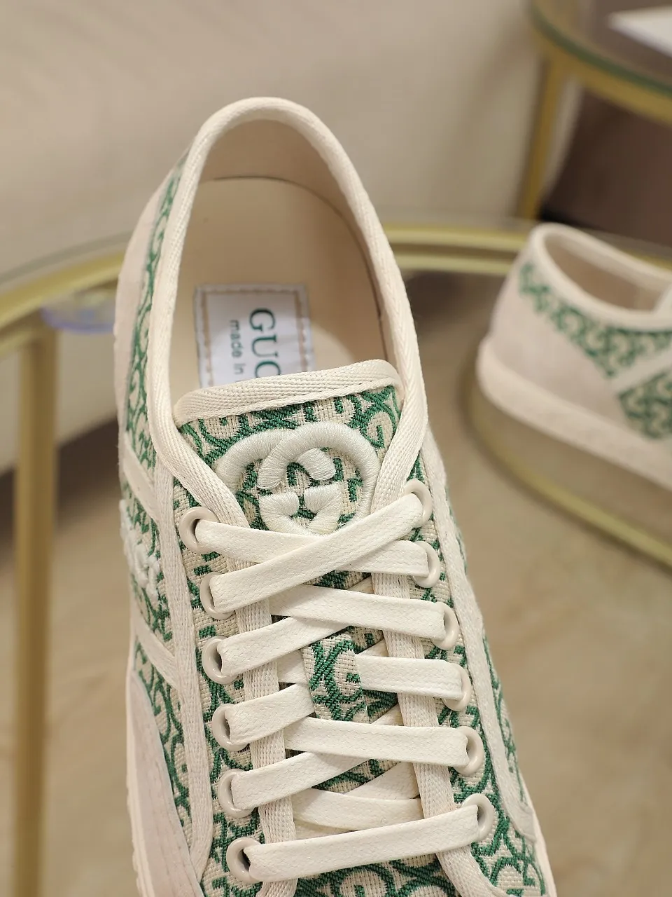 👟👟Ex-factory price 420👟👟 GUCCI~24 The latest double G embroidered low-cut lace-up fashion sneakers, originally developed, the fabric is exclusive double G fabric, the upper is perfectly matched with special craftsmanship, the lining is sheepskin, rubber outsole, size 35 to 40